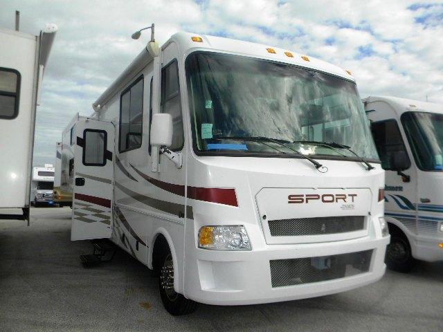 Used 2010 Damon Daybreak Sport 3204 Class A - Gas For Sale
